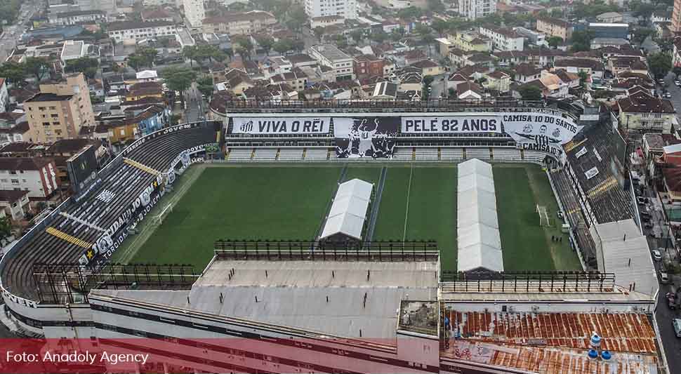 stadion pele.jpg